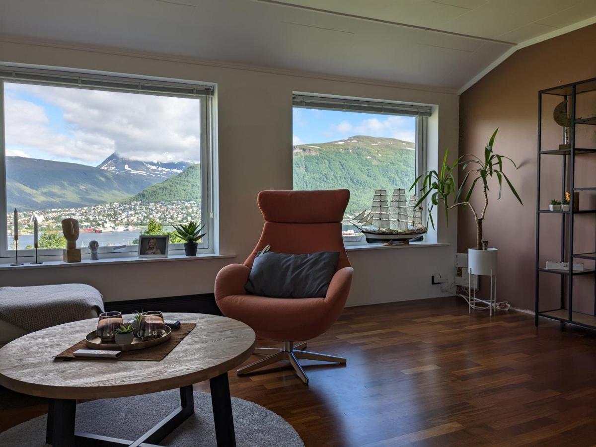 Sea & Mountain View Apartment Tromsø Eksteriør billede